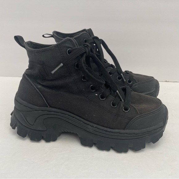 Skechers Shoes - Skechers womens 7 Black High Top Sneaker Boots Lug sole chunky combat canvas